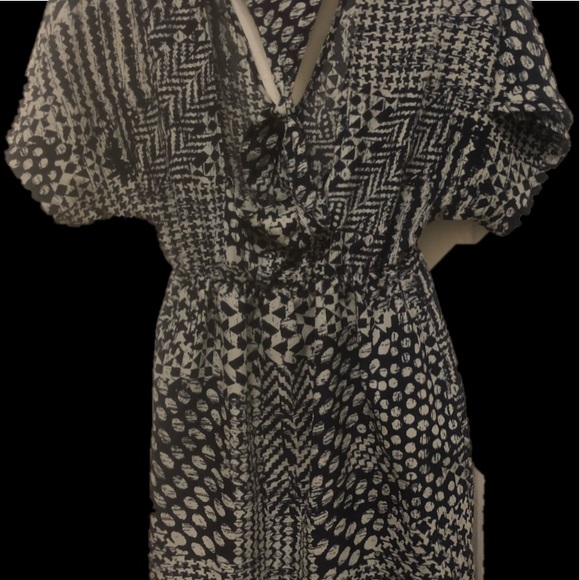 Tramp Cutout Dress SZ Sm. Good Condition - Picture 2 of 6